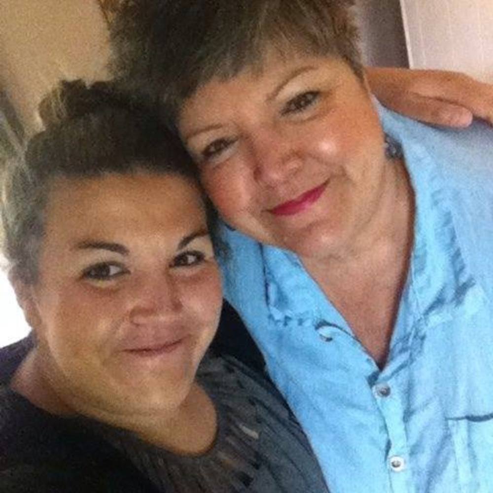 Meet your Posher, Sharon